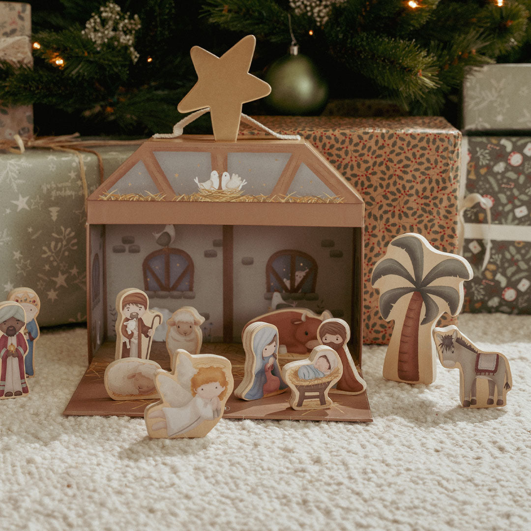 little dutch speelkoffer kerststal - 15-delig | LD4879 | 2