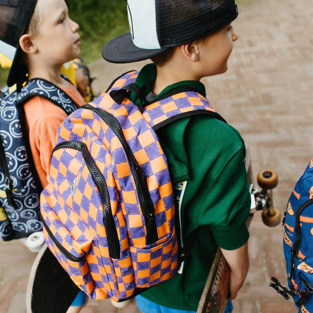 little legends kinderrugzak met regenhoes large - multi checkerboard - 38 cm | LL2009-14 | 2