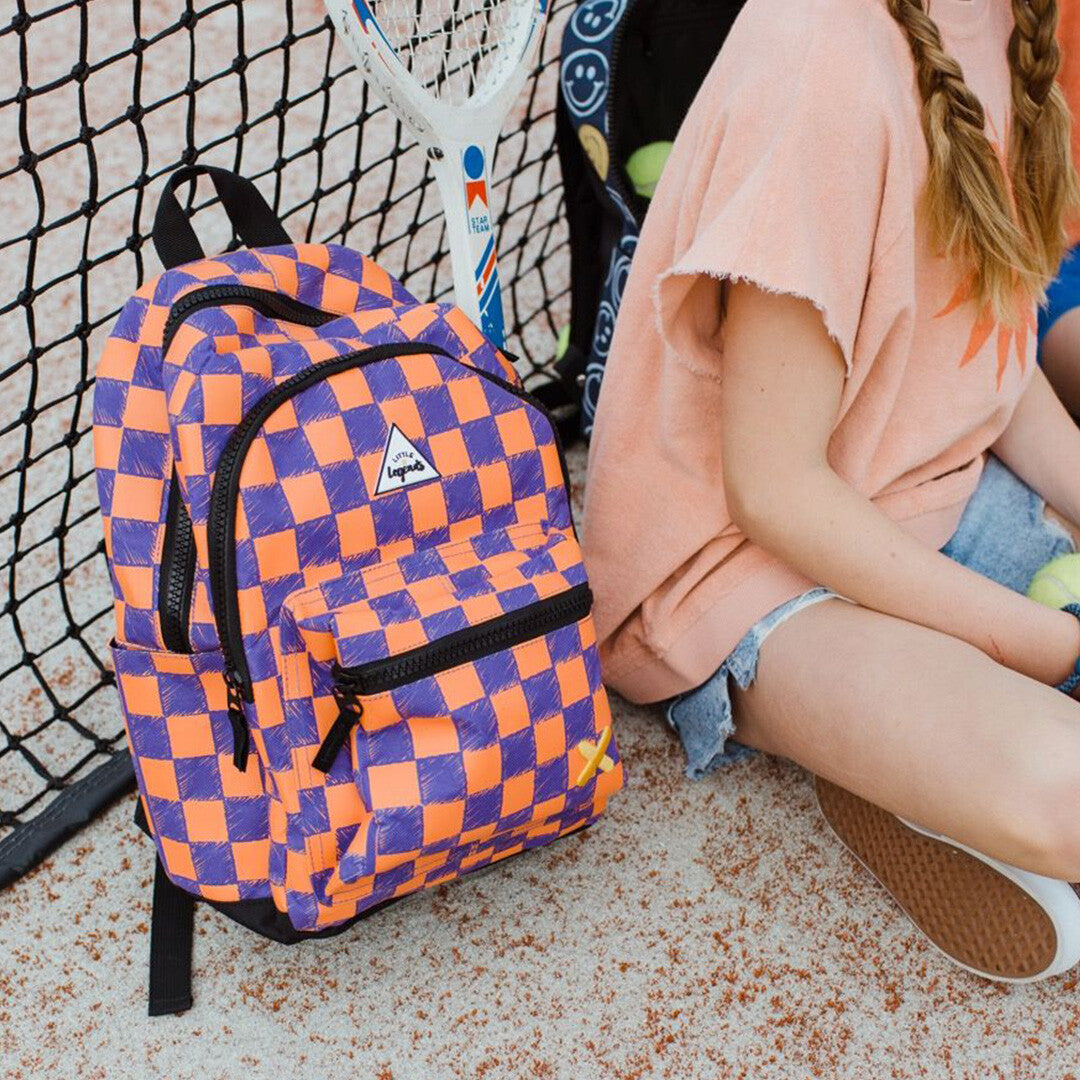 little legends kinderrugzak met regenhoes large - multi checkerboard - 38 cm | LL2009-14 | 4
