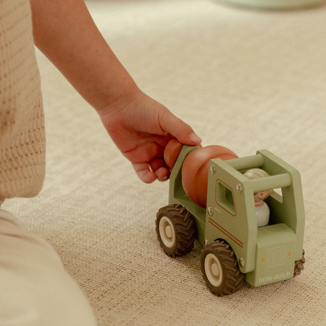 little dutch betonwagen met betonwerker | LD2529 | 2