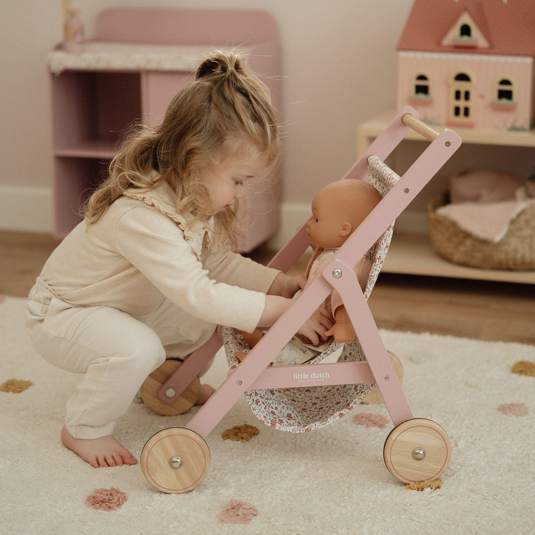 little dutch houten poppenbuggy - roze | LD2518 | 1