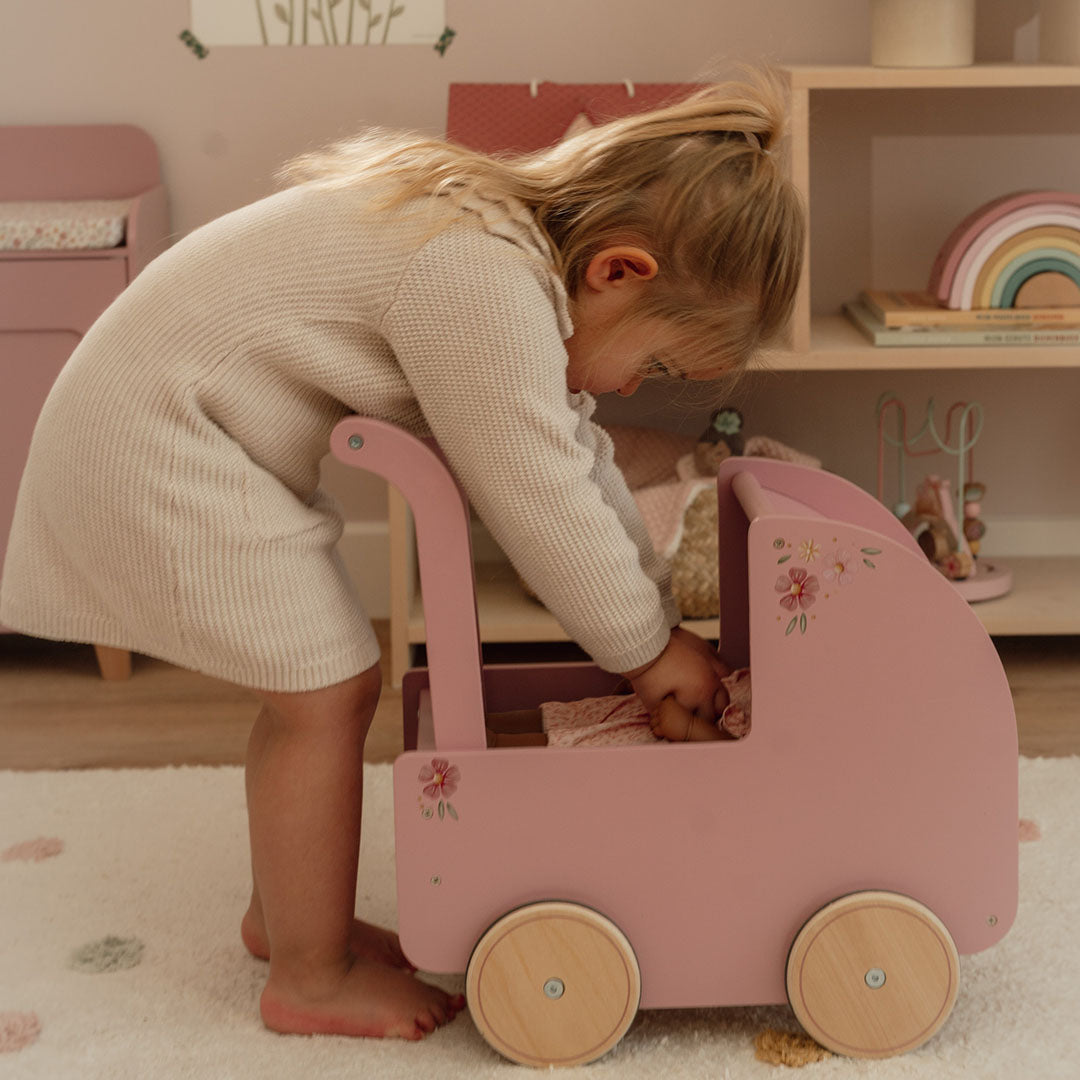 little dutch houten poppenwandelwagen - roze | LD2519 | 2