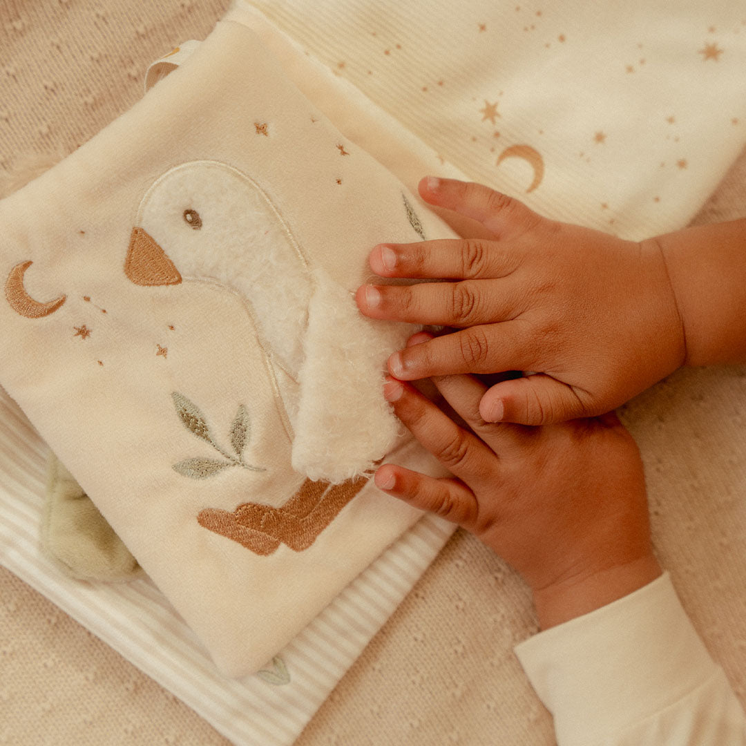 little dutch activiteitenboekje newborn naturals | LD8407 | 5