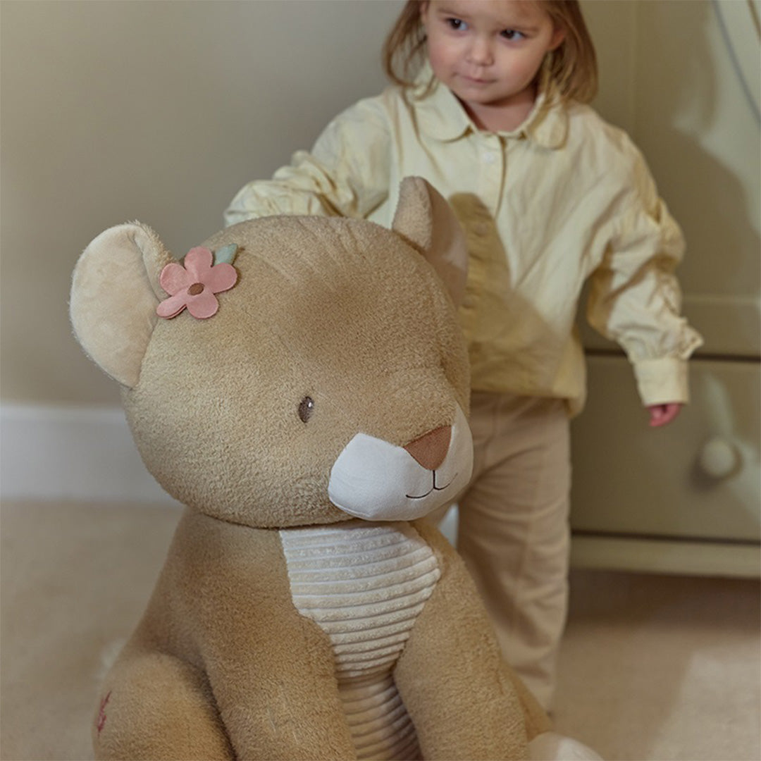 little dutch knuffelleeuwin safari friends - 60 cm| LD8379 | 2