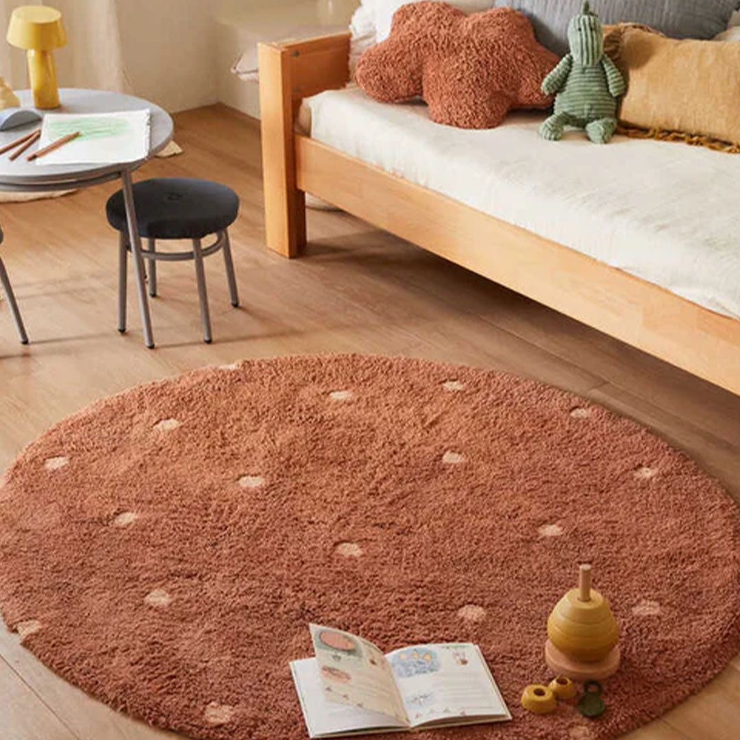 lorena canals vloerkleed rond stippen - chestnut - Ø140 cm | C-RDOT-CHS | 3