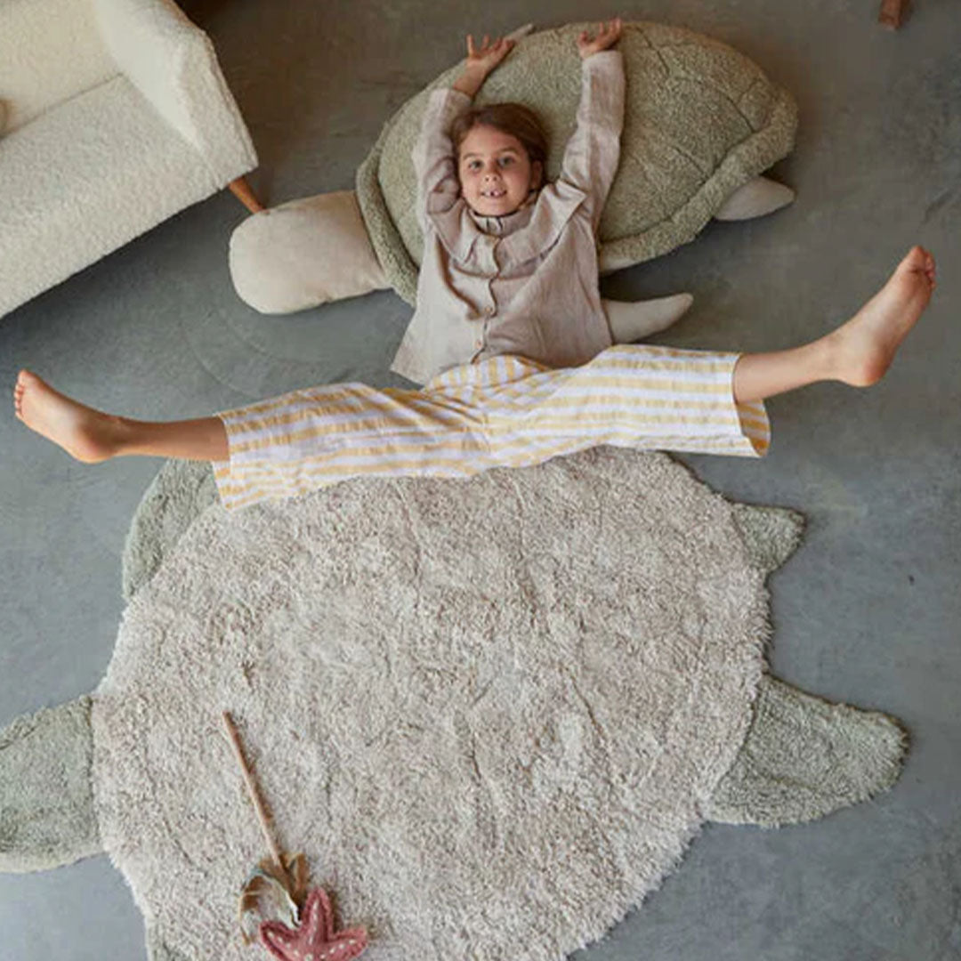 lorena canals vloerkleed sea turtle - 110x130 cm | C-SEATURT | 2