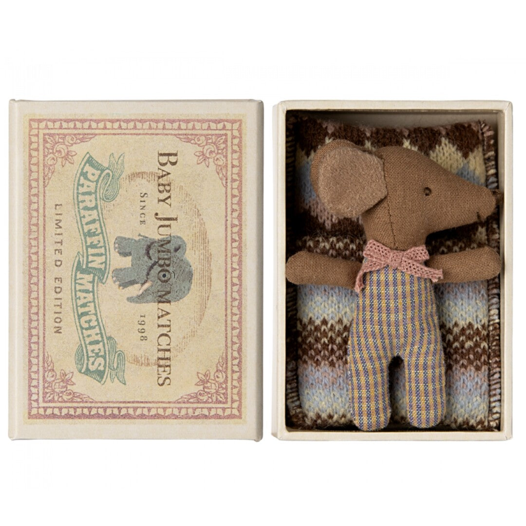 maileg knuffelmuis baby sleepy-wakey bruin - rose - 8 cm | 17-4000-00 | 0