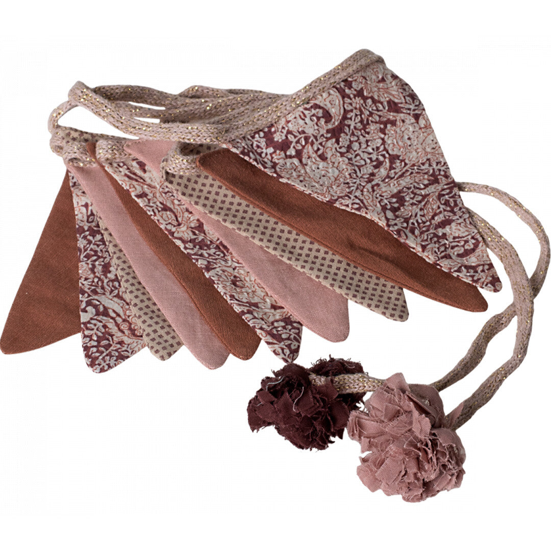 maileg stoffen vlaggenslinger rose - 280 cm | 19-3541-00 | 1