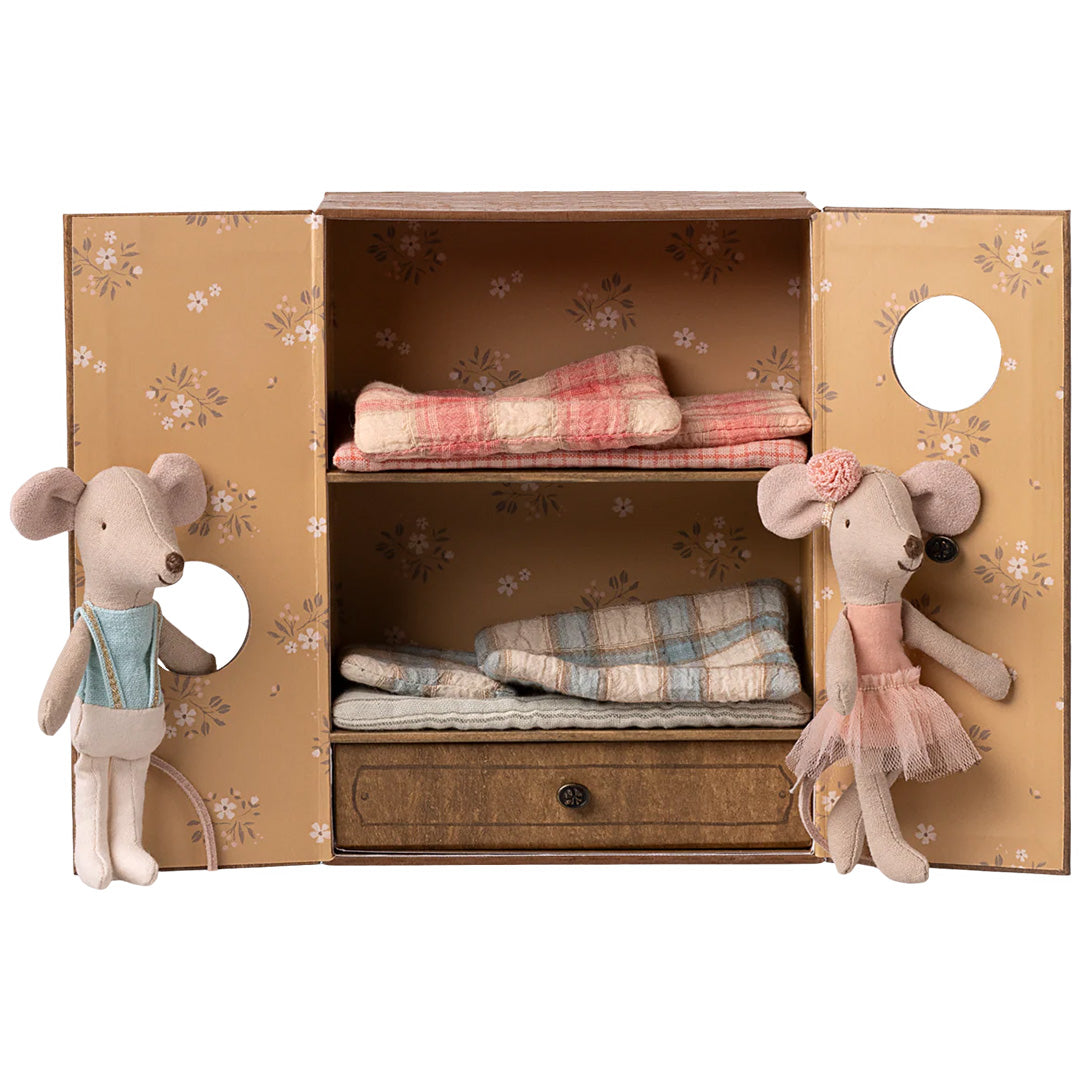 maileg knuffelmuis kleine zus en broer in dansstudio - 17 cm | 17-5105-00| 2