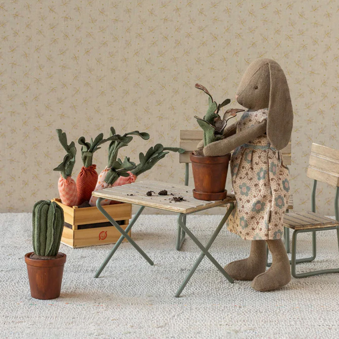 maileg-knuffelkonijn-met-bloemenjurk-bruin-maat-2-24-cm-16-5200-00-2