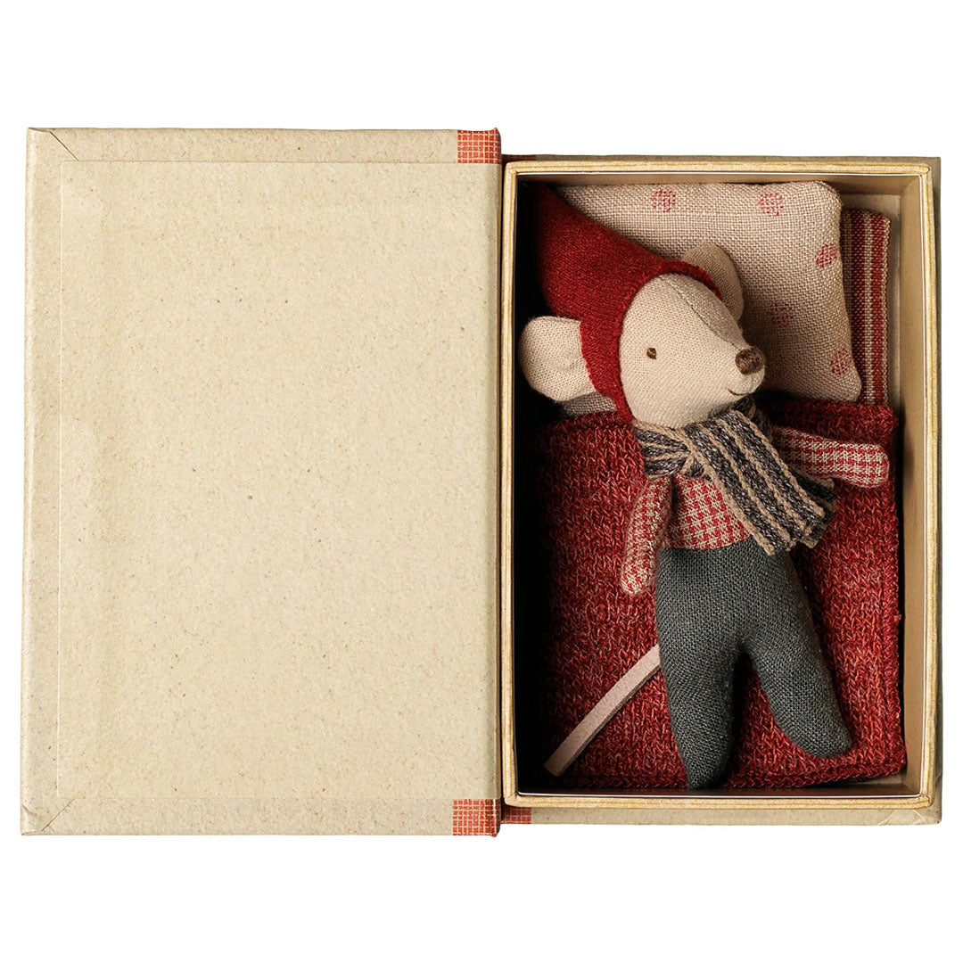 maileg knuffelmuis in boek - baby - kerst - 11,5 cm | 14-6700-00| 2