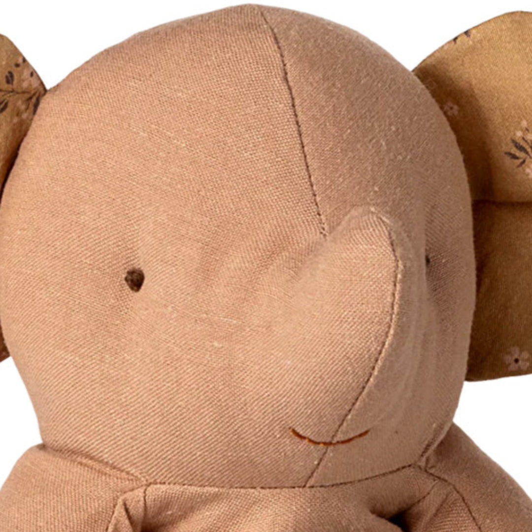 maileg knuffelolifant safari friends - powder - 25 cm | 16-5612-01 | 1