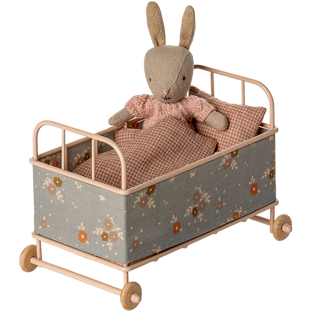 maileg poppenreisbed voor micro konijn - powder - 16 cm | 11-5125-00 | 2