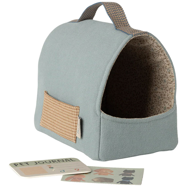 maileg poppenreistas voor huisdier - dusty blue - 19 cm | 16-6915-01 | 