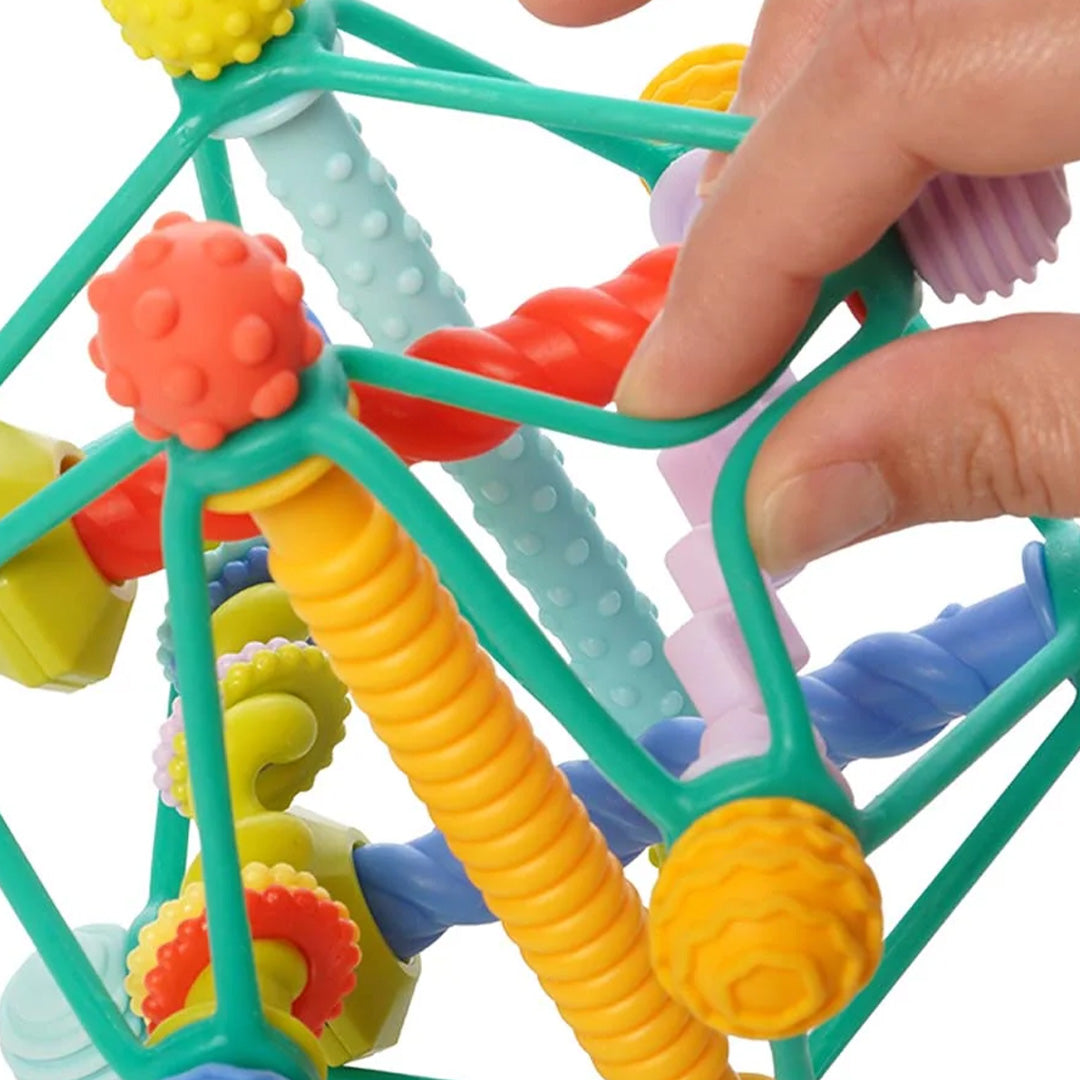 manhattan toy sensorische bijtring en rammelaar - whirzle | M167320R1 | 3