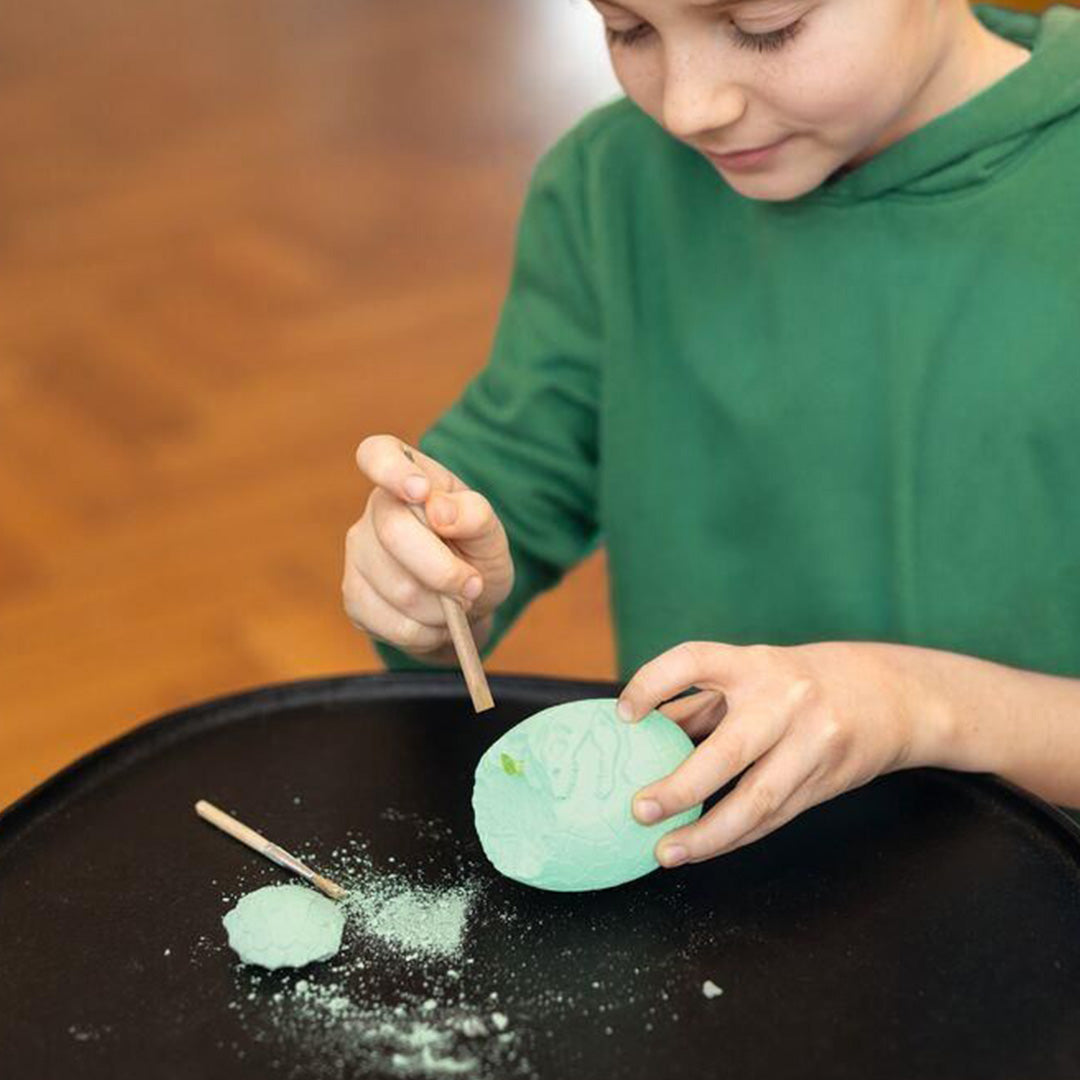 moses. uithak ei dino - glow in the dark - assorti | MOS-40262 | 2