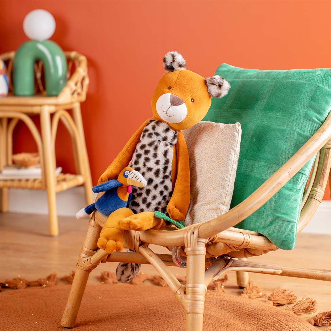 moulin roty activiteitenknuffel la forêt mawa - luipaard taïgo - 55 cm | 688076 | 3