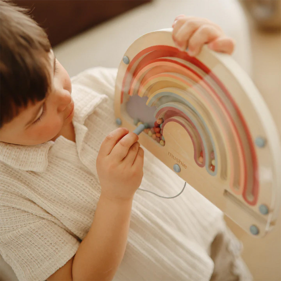 mushie magnetisch doolhof - regenboog