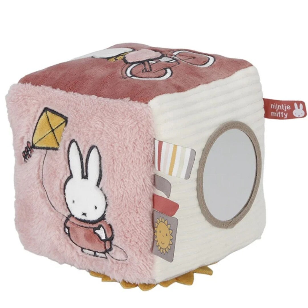 nijntje activiteitenkubus - fluffy pink   | NIJN926 | 0