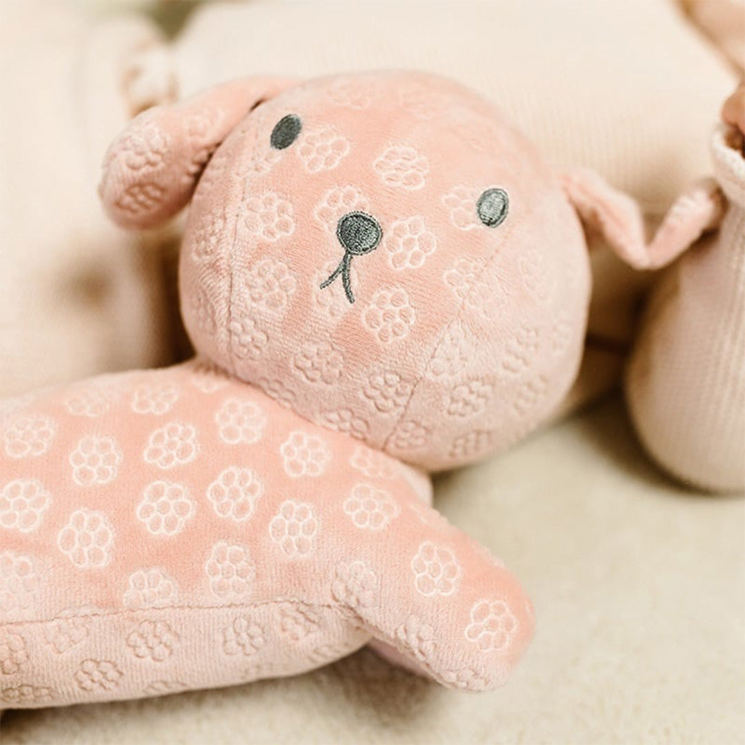 nijntje-knuffelhond-snuffie-pink-flower-25-cm_4