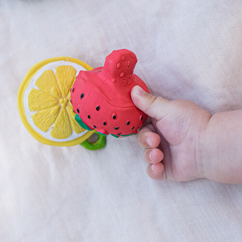oli & carol bijtspeeltje aardbei | L-STRAWBERRY-UNIT | 3