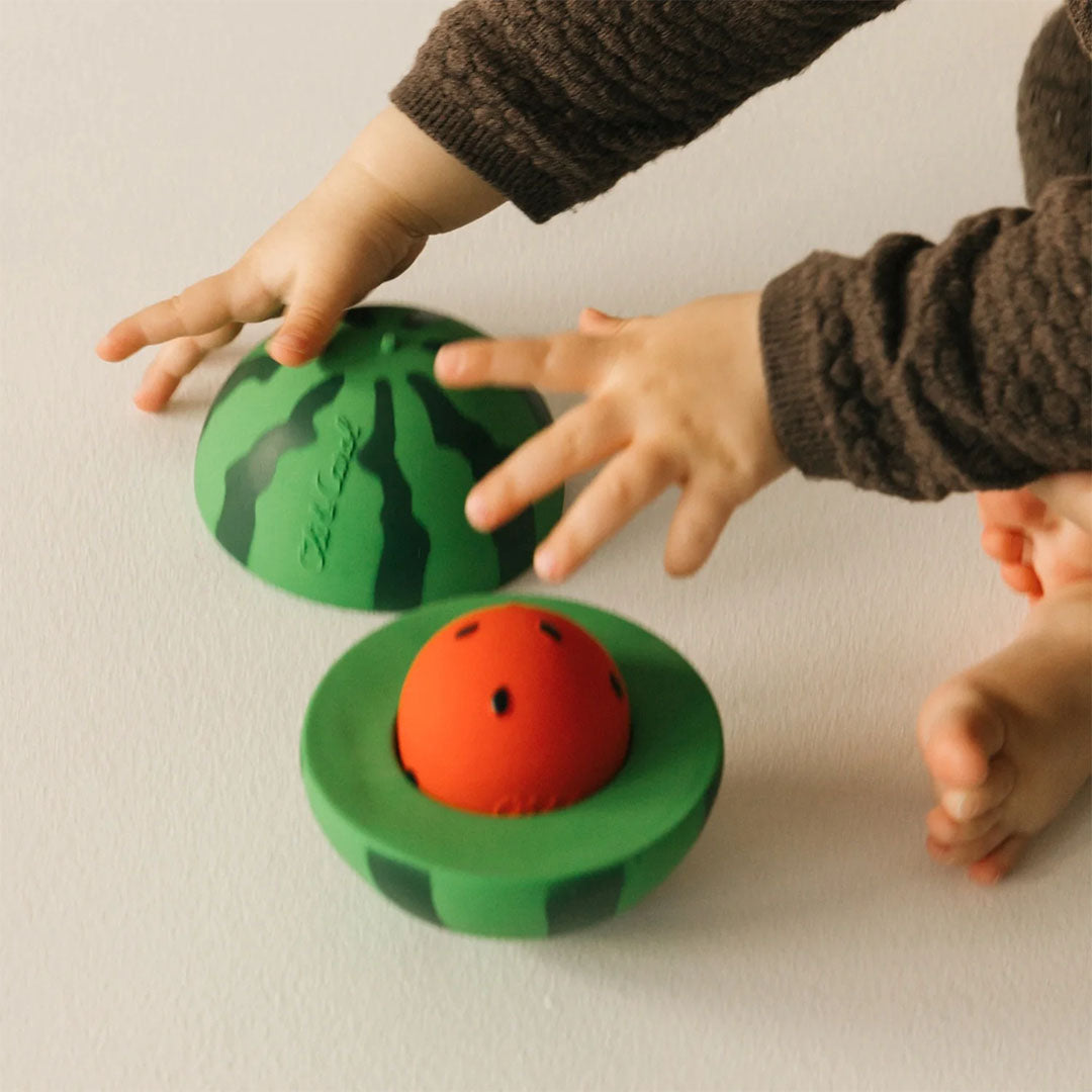 oli & carol 3-in-1 speelbal watermeloen | L-PUZZLE-BOX-WATERMELON | 2