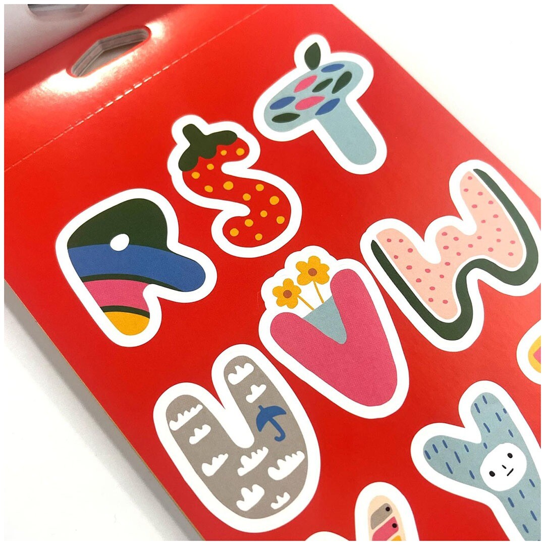ooly stickerboek stickiville x suzy - alphabet | 02.120-216 | 2