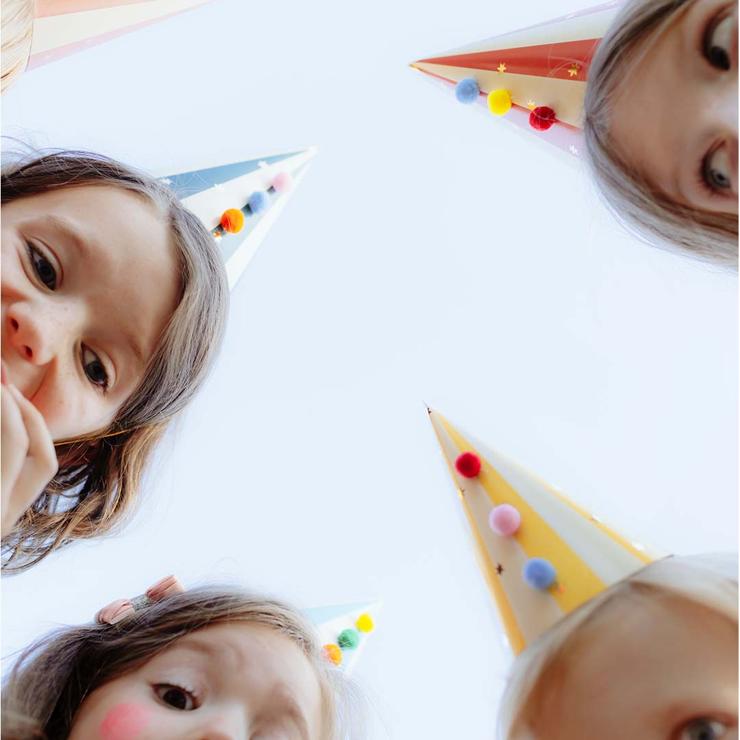 partydeco feesthoedjes - pompoms - 6st | CPP34 | 5