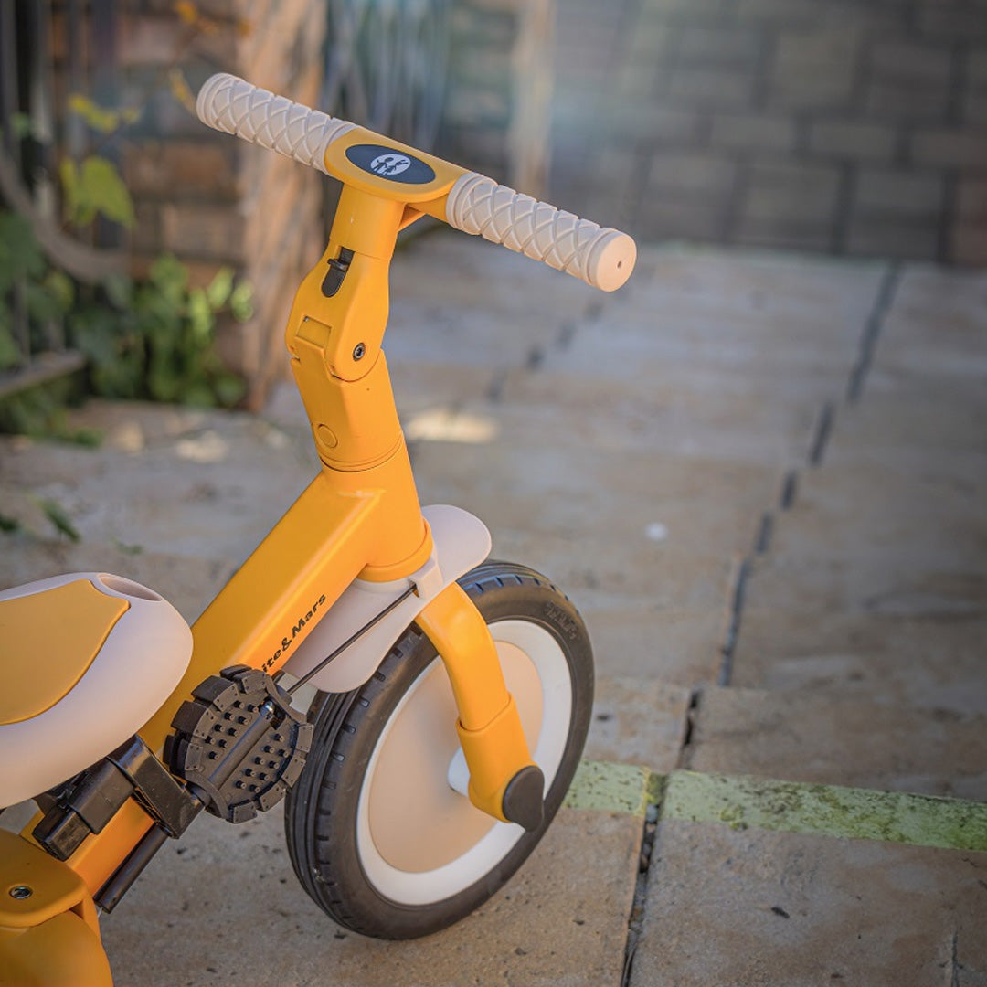 petite-et-mars-5-in-1-kinderfiets-intense-ochre_5