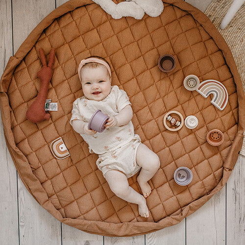 play&go soft baby speelkleed en reistas organic - tawny brown | 4897095301336 | 7