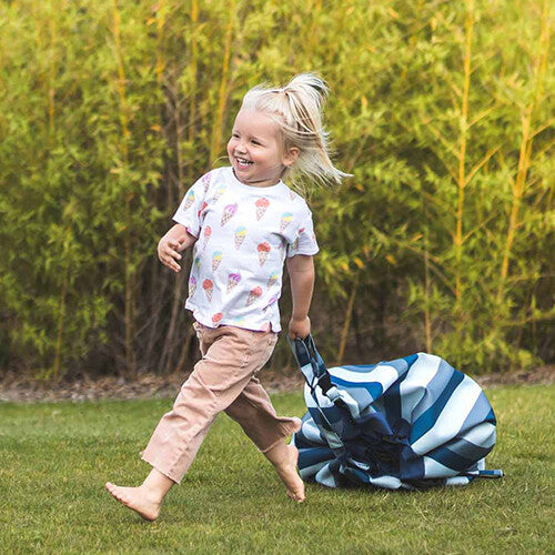 play&go waterdicht speelkleed en opbergzak outdoor – blauw/groen gestreept | 4897095301466 | 6