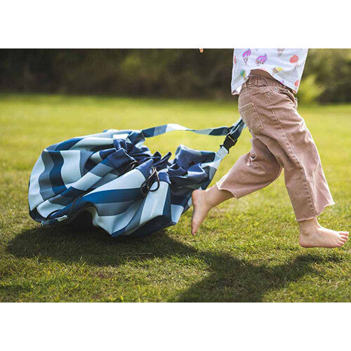 play&go waterdicht speelkleed en opbergzak outdoor – blauw/groen gestreept | 4897095301466 | 7