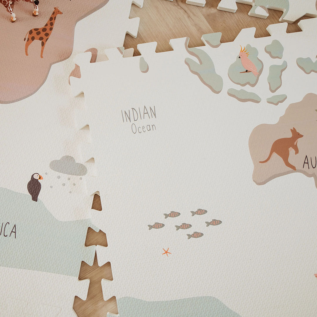 play-and-go-speelmat-worldmap-colour-4895250601970-7