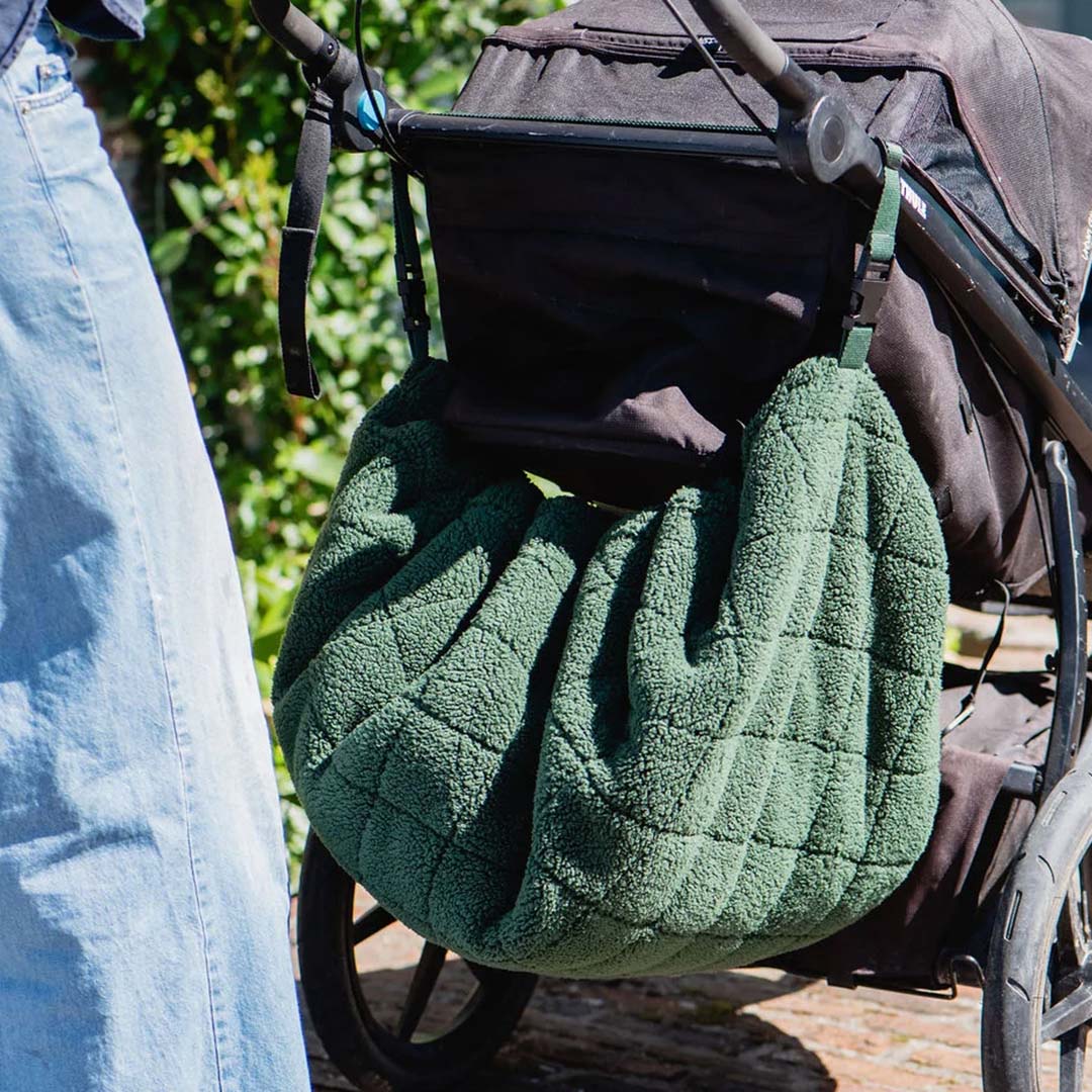 play&go babyspeelkleed en tas - evergreen teddy