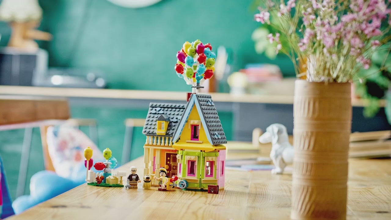 LEGO  disney en pixar huis uit de film 'up'  bouw- en speelset (598 onderdelen)