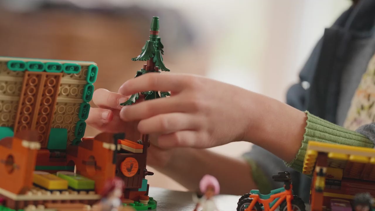 LEGO friends avonturenkamp knusse boshutten