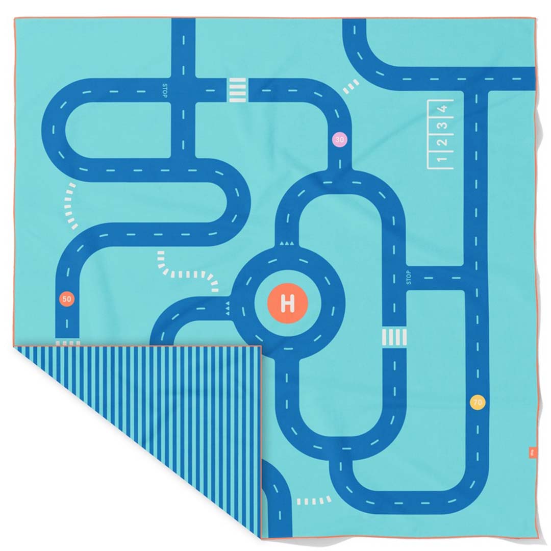 quut speelhanddoek - road - 180x180 cm | 174189 | 1