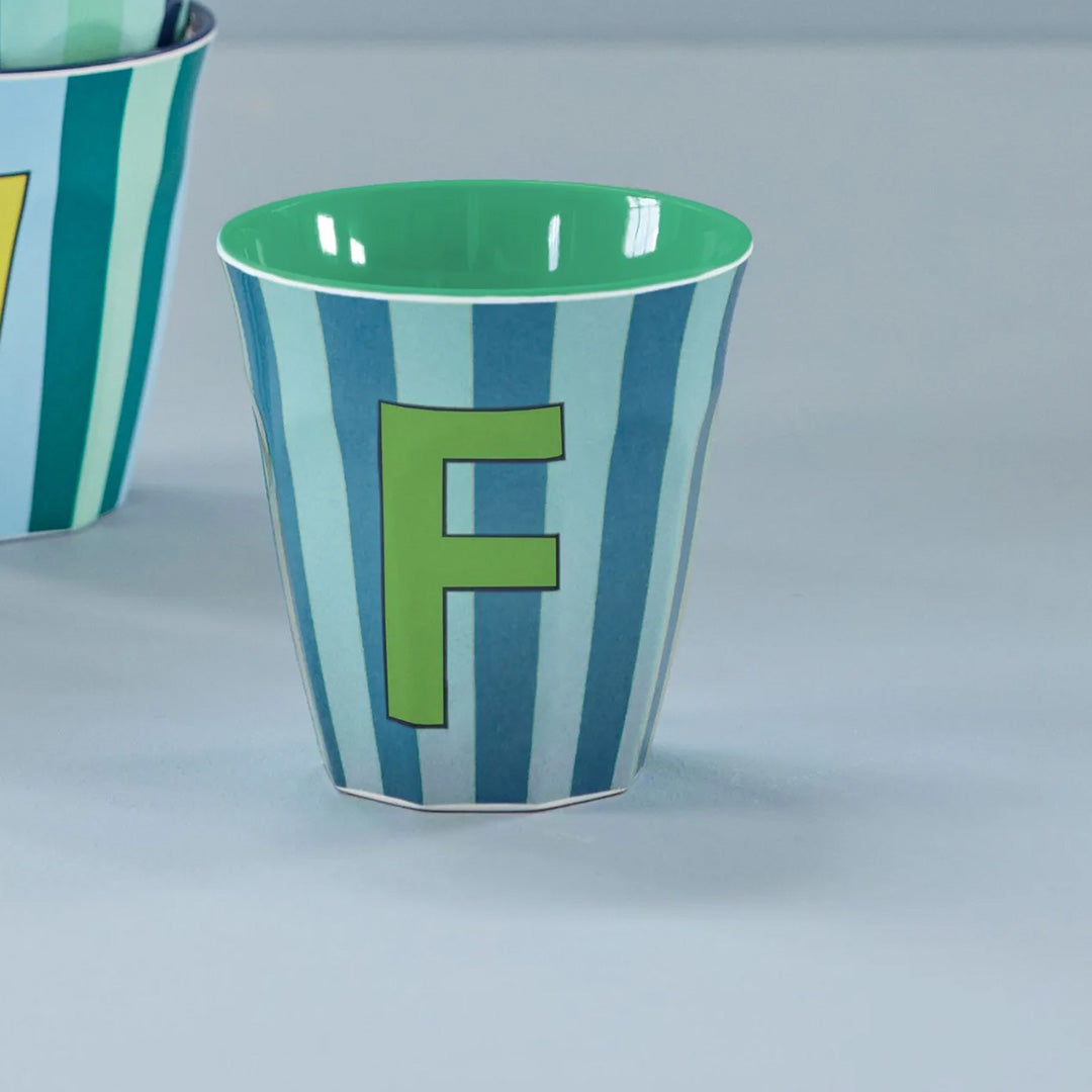 rice alfabetbeker F - streepjes - blauw - 250 ml | MELCU-ALPSTRFB | 2