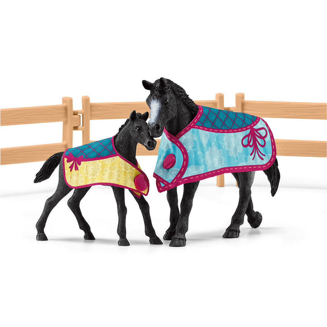 schleich horse club paardenbox met paard en veulen | 42611 | 1