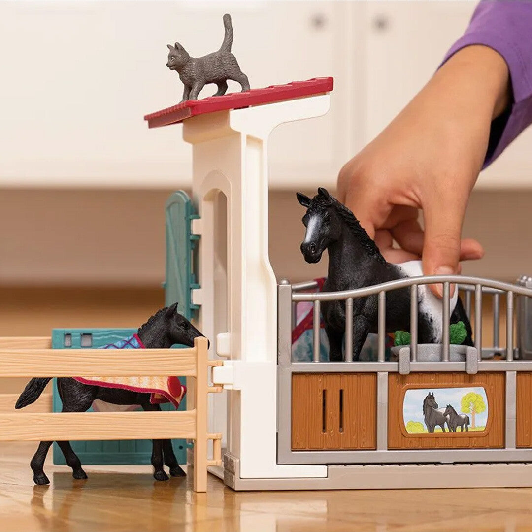schleich horse club paardenbox met paard en veulen | 42611 | 4