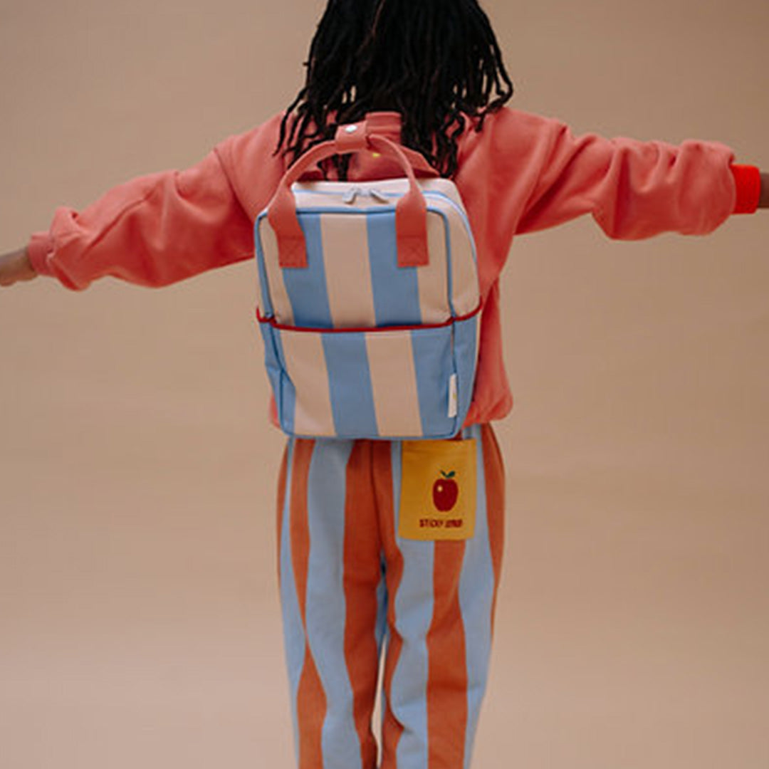 sticky lemon peuterrugzak stripes - cloud blue twiggy beige - 26 cm | LEMO1802379 | 2