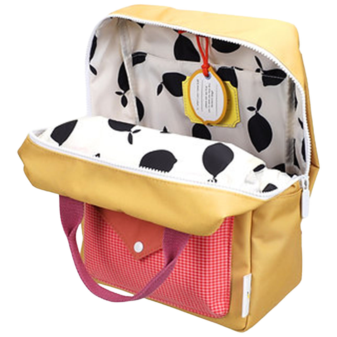 sticky lemon rugzak envelope - apple grub - 32 cm | 1802364 | 4