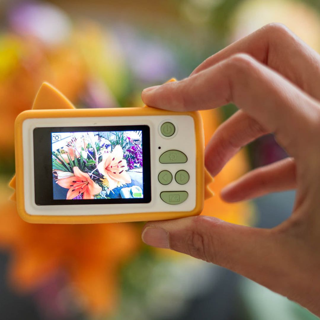 the zoofamily kindercamera zoo friends - vos | TZFC1fox | 2