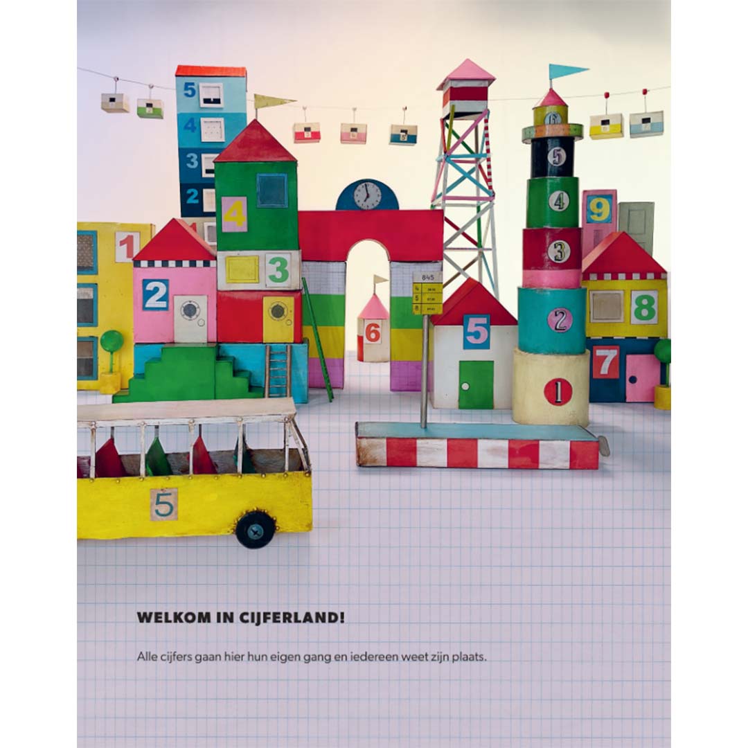 uitgeverij flora prentenboek cijferland en letterland | UIT1093935 | 2